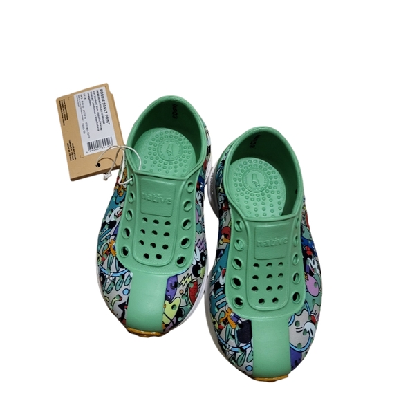 Native × Disney shoes - C6 - Picture 1 of 3